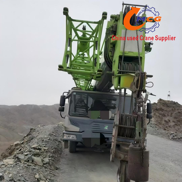 2019 Zoomlion 70 tonnes à flèche à 5 sections Ztc700V5 Grue de camion d'occasion à vendre