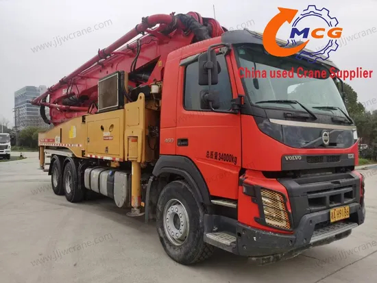 Camion à pompe 49m en béton camion de pompe d'occasion de camion de camion de construction de grues