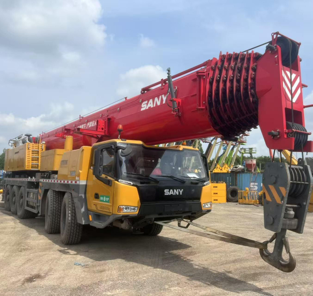 2024 Sany 200 tonnes 8 sections Boom STC2000C8-8 CRANE DE TRUMINE USI